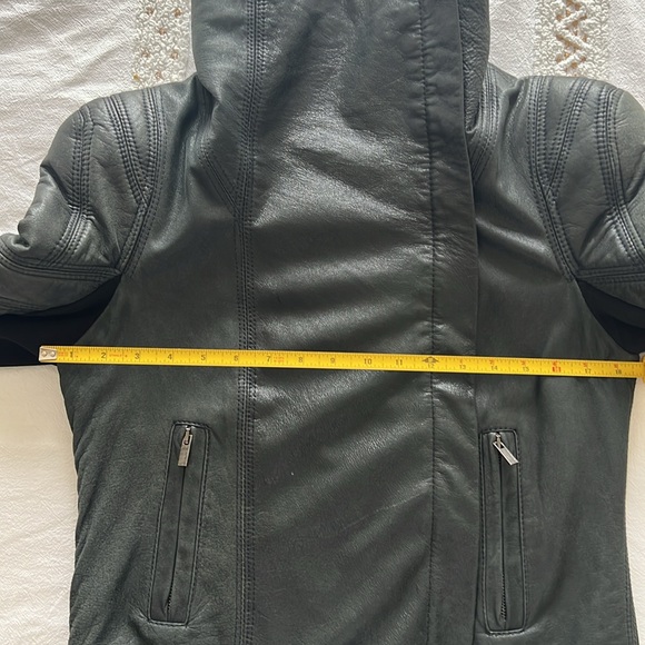 BCBGMAXAZRIA Leather Jacket !!! - Picture 6 of 6
